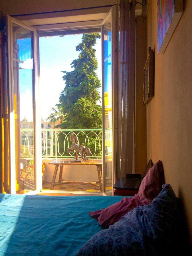 Home Stay - Baie Des Anges ニース エクステリア 写真